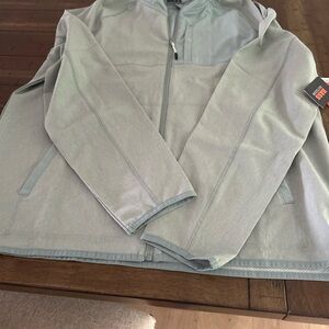 Brand New Bass Outdoor Track Jacket – Size XL – Silver Blue